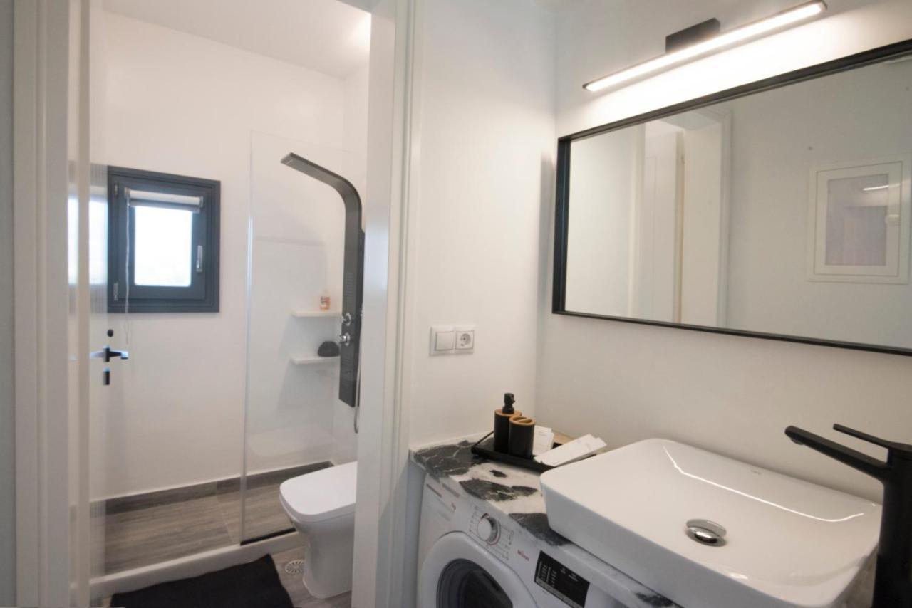 White New 1Bd House With Private Jacuzzi In Isterni Vila Isterni  Exterior foto