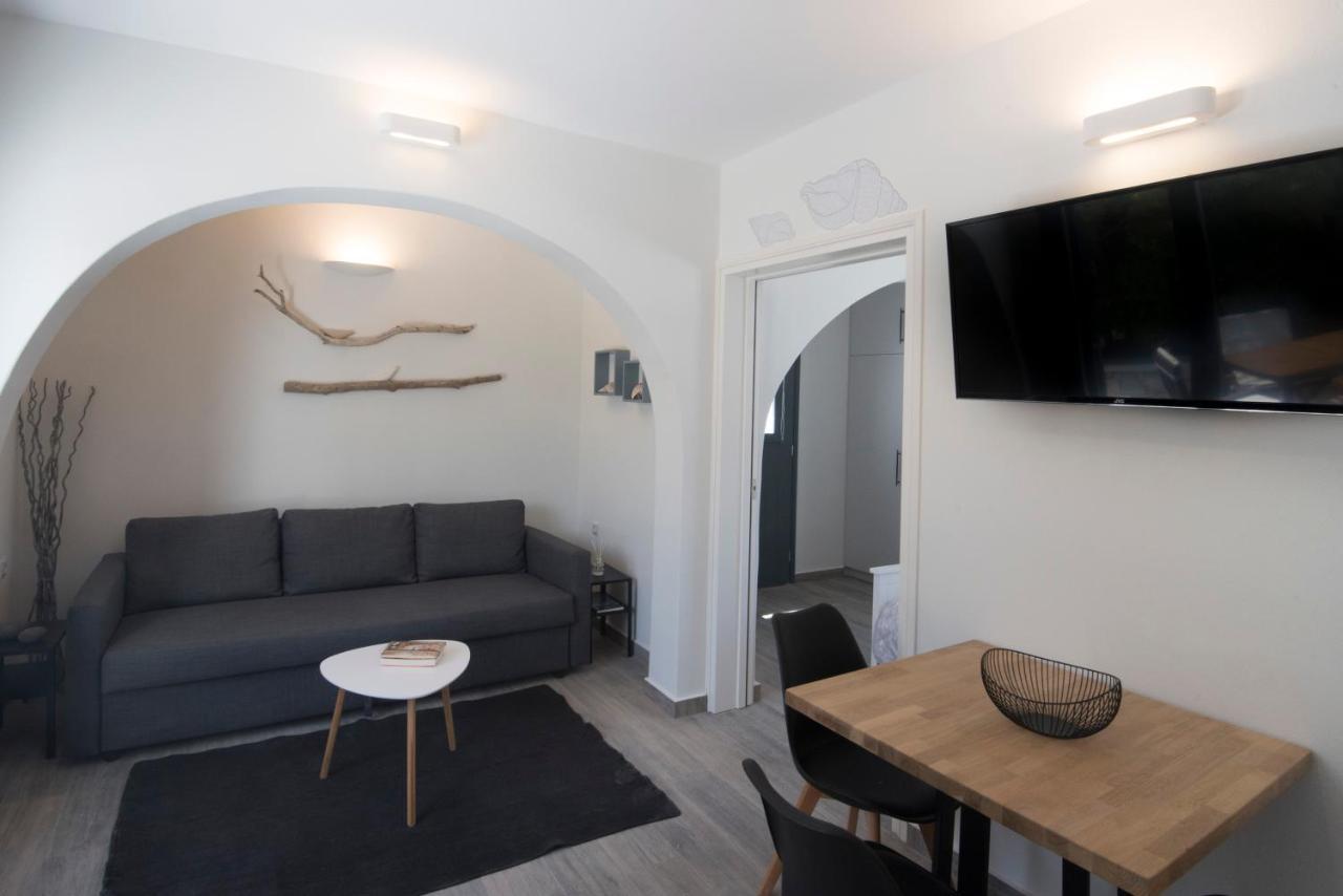 White New 1Bd House With Private Jacuzzi In Isterni Vila Isterni  Exterior foto